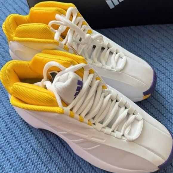 ADIDAS CRAZY 1 White Gold Lakers Kobe
Edition Size 8 Brand New main image 4